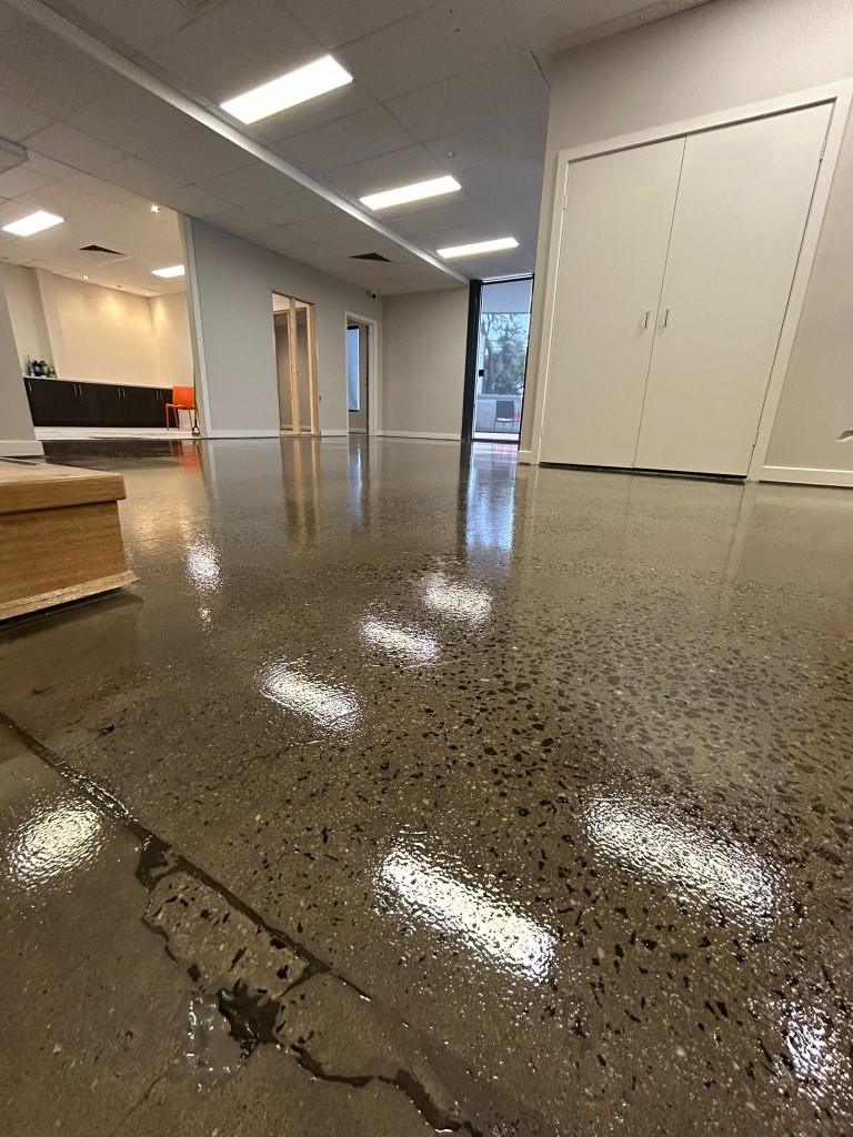 Wet-sealed polished concrete in commercial fit-out